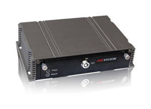 DS-8104HMI-M